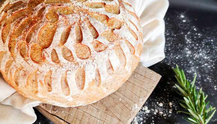 Zuurdesem brood bakken